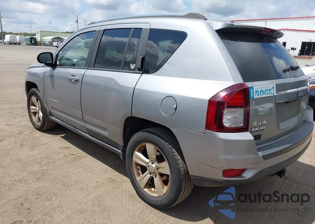 1C4NJDBB7FD114569: 42889331