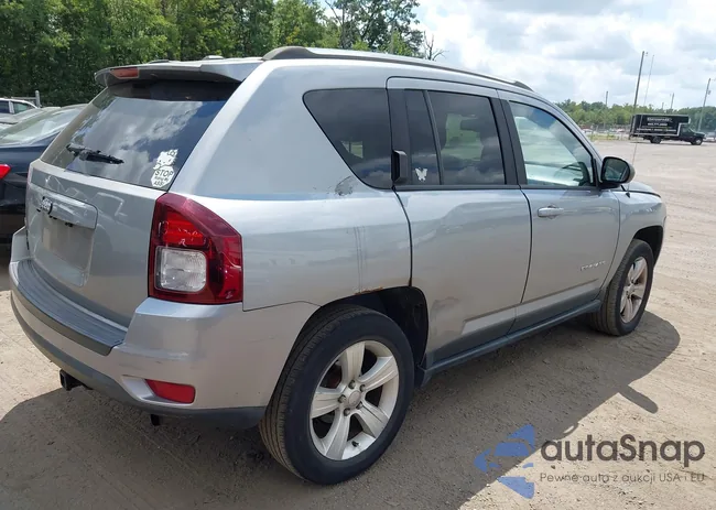 1C4NJDBB7FD114569: 42889331