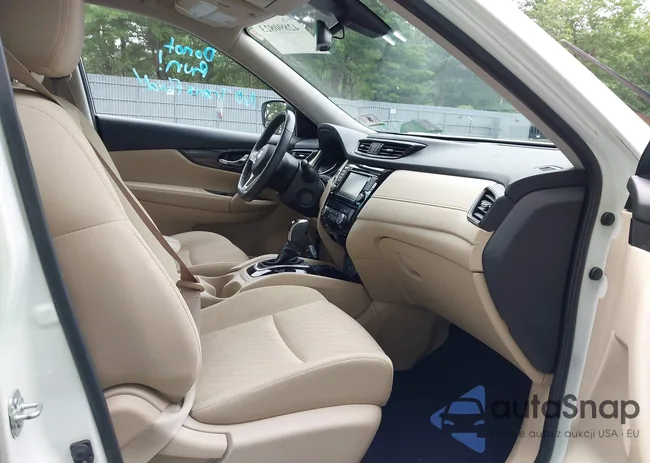 JN8AT2MV8KW397992: 42890823