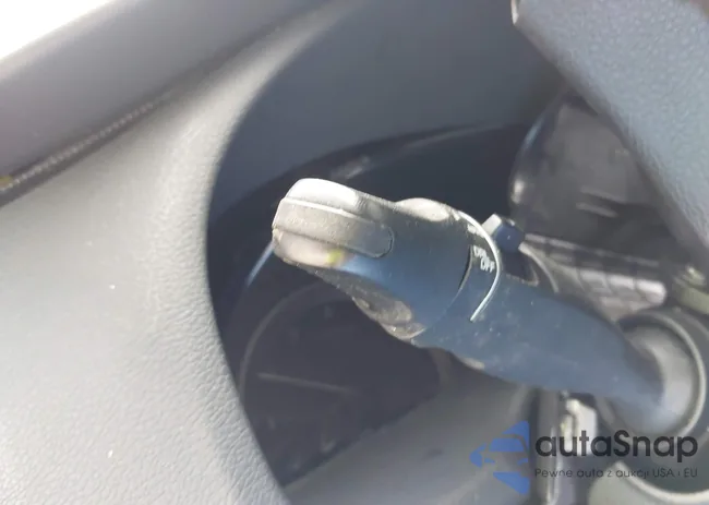 KM8J3CA28JU711092: 42890853