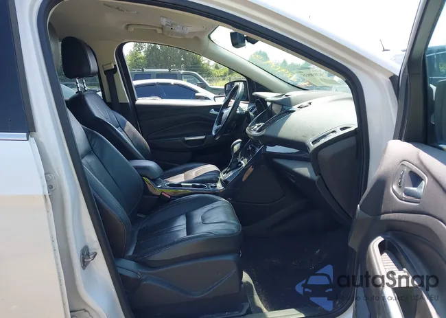 1FMCU9J97DUB21573: 42890935