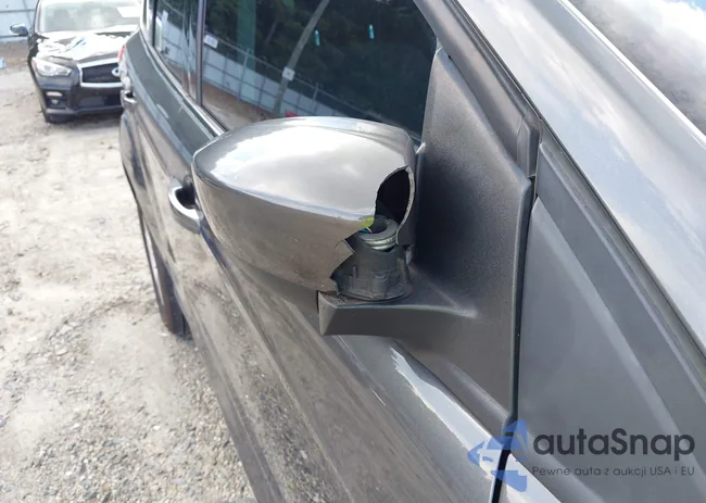 1FMCU0GX0GUB22618: 42890989