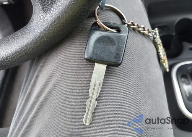 3N1BC1CP8BL446890: 42891002