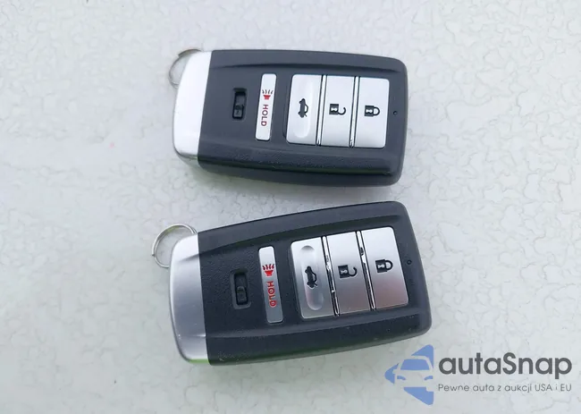 19UDE2F70MA001153: 42891101