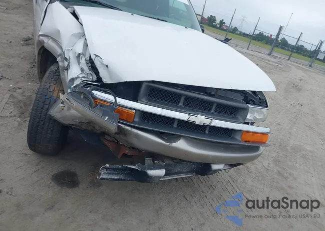 1GCCS19X8X8103868: 42891270