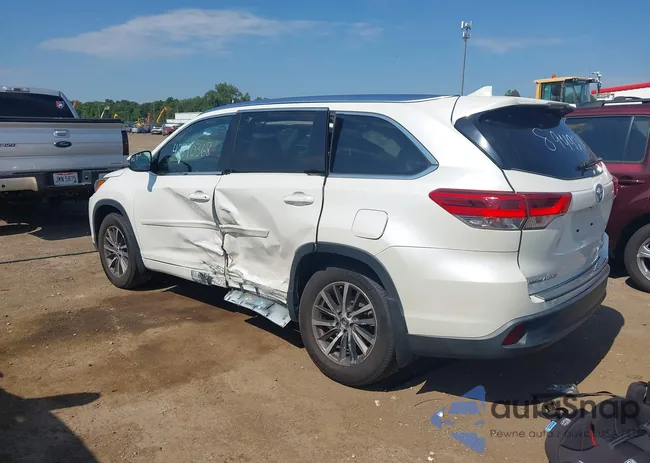 5TDJZRFHXJS894924: 42890368