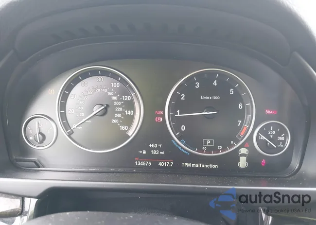 5UXKR0C5XF0P14151: 42890372