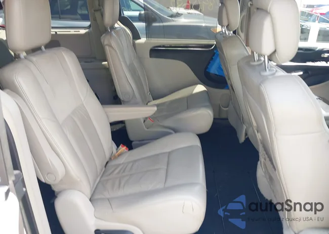 2C4RC1GG3CR135555: 42890682