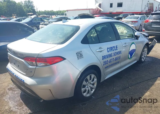 JTDBCMFE8R3029428: 42890697