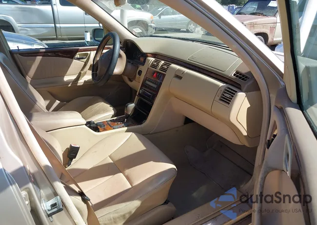 WDBJH82J91X047570: 42891827