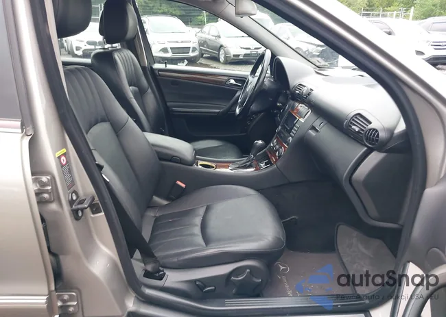 WDBRF92H36F761087: 42891870