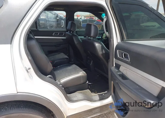 1FM5K7D86HGA12452: 42891988