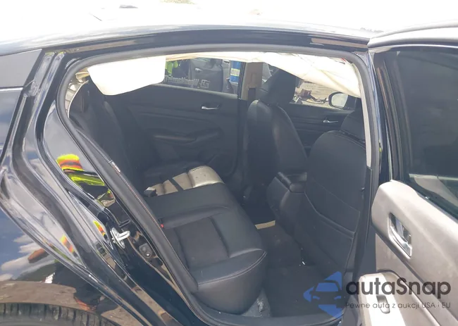 1N4BL4CV8NN316244: 42892070