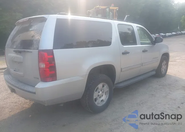 1GNUKHE34AR258278: 42892258