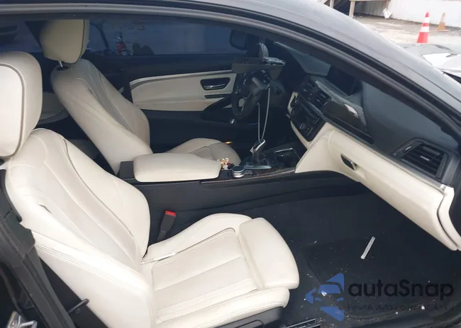 WBA4P3C34HK528707: 42892288