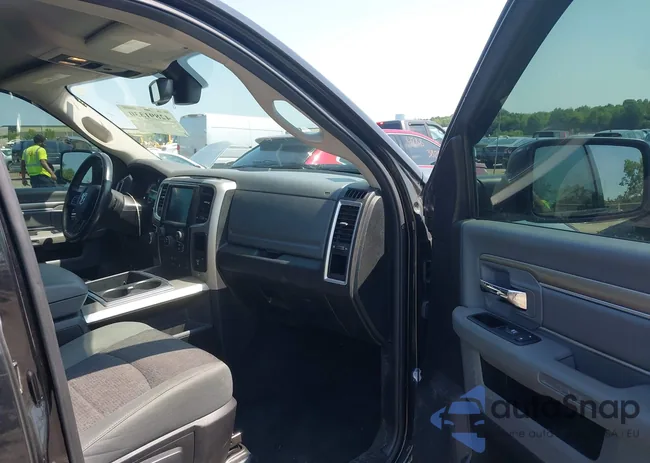 3C6RR7LT5FG711457: 42891330