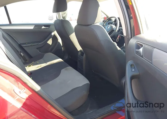 3VW2B7AJ6HM256362: 42891428