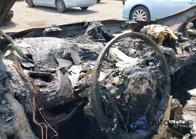 3C4NJDBB5JT453172: 42892772