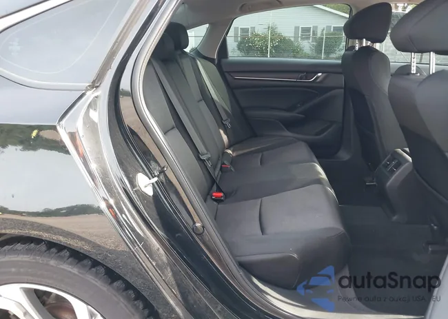 1HGCV1F48JA158341: 42892869