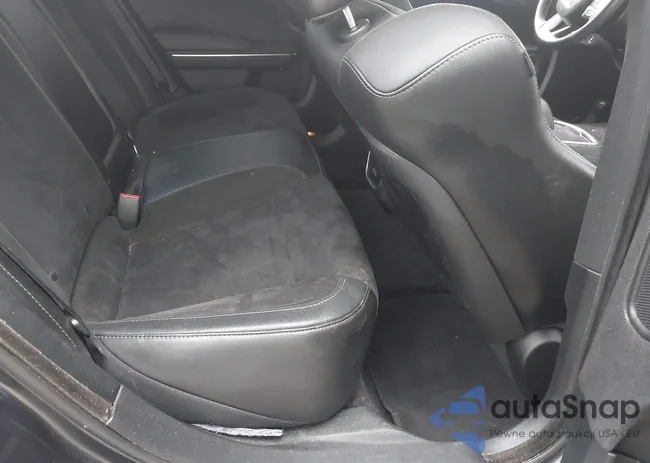 2C3CDXGJ1KH565627: 42893040