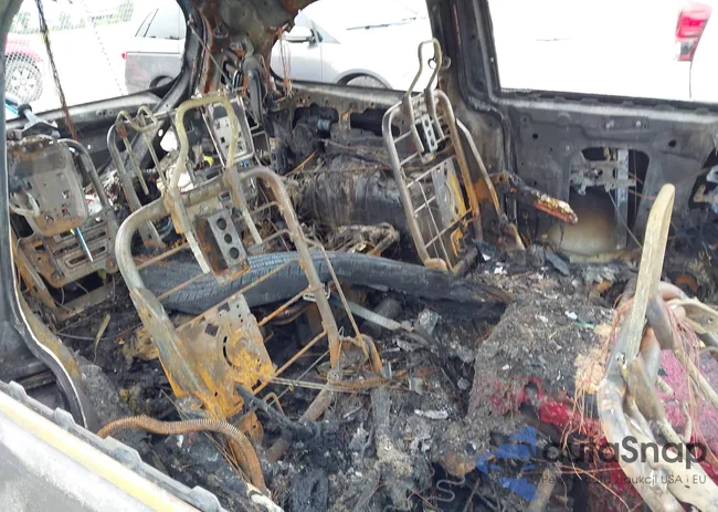 5FNRL5H67HB004712: 42893106