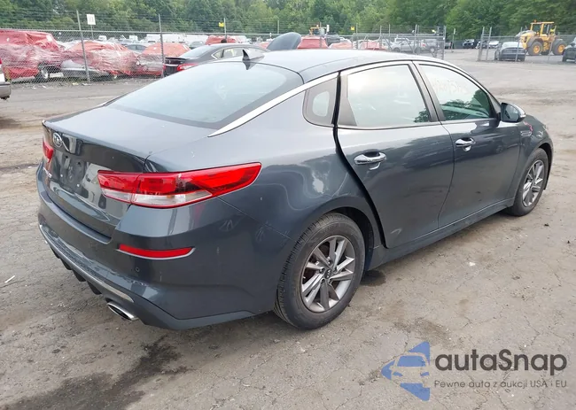 5XXGT4L38LG382283: 42893143