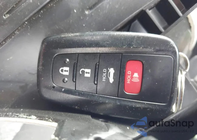 4T1B31HK9KU510205: 42893192