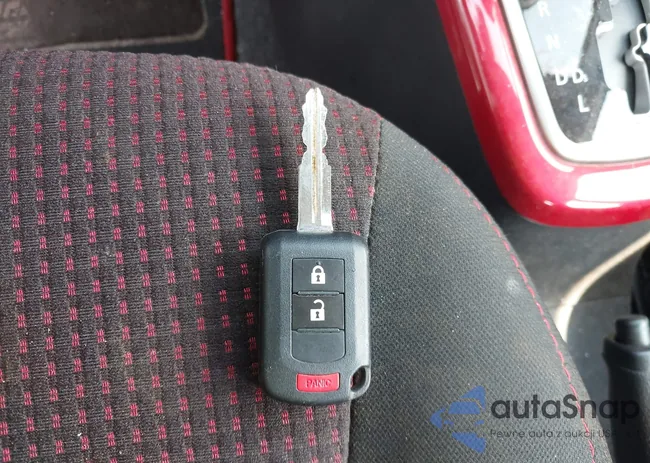 ML32AWHJ2PH004524: 42893198