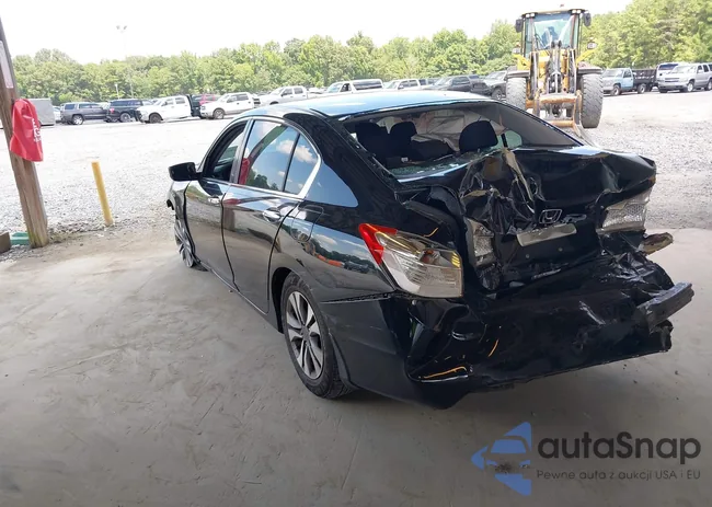 1HGCR2F37FA013364: 42892615