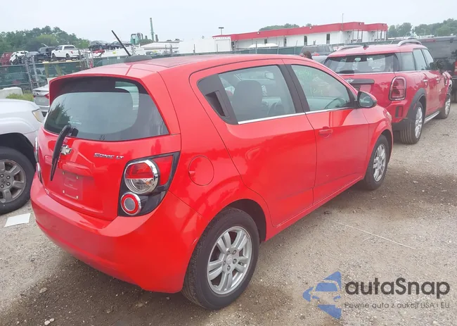 1G1JC6SG8F4189838: 42893759