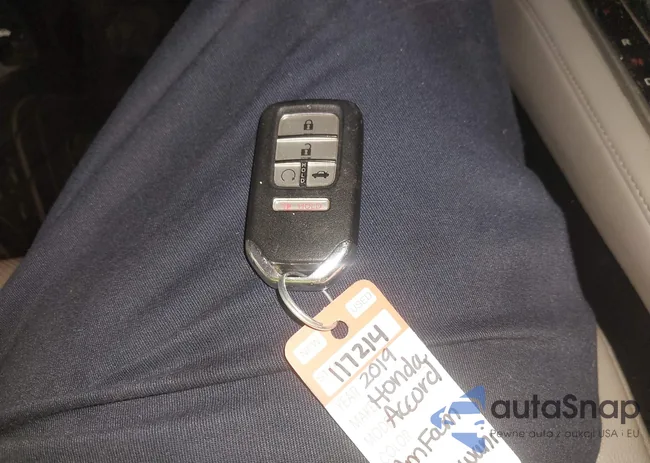 1HGCV1F51KA114529: 42893900