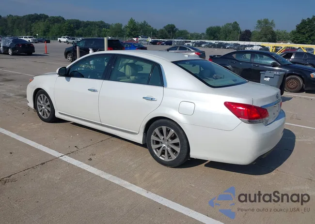 4T1BK3DB8CU443876: 42893945