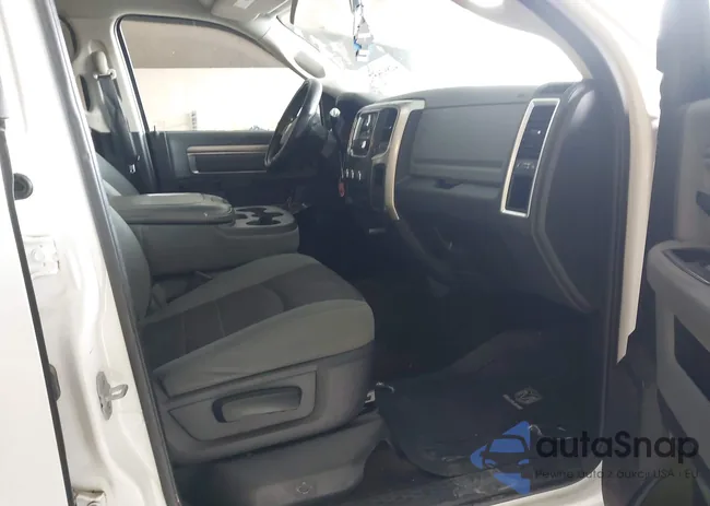 1C6RR7LP4DS572656: 42893957