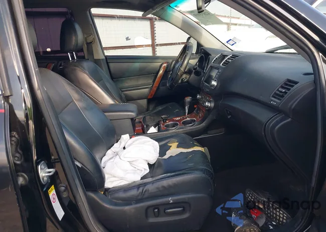 5TDYK3EH3BS049559: 42893959