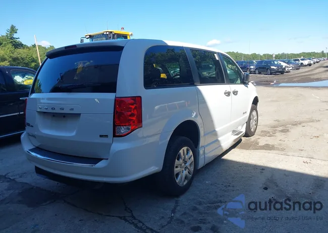 2C7WDGBG8KR808352: 42893497