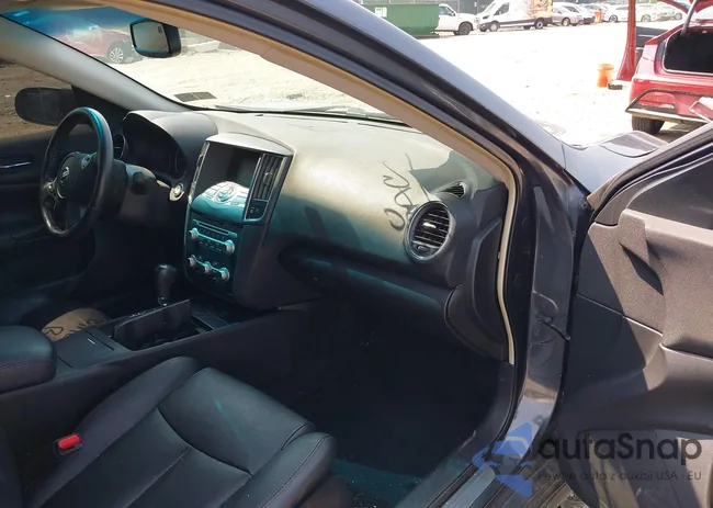 1N4AA5AP9DC805788: 42893595