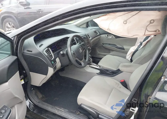 2HGFB2F53DH576106: 42893622