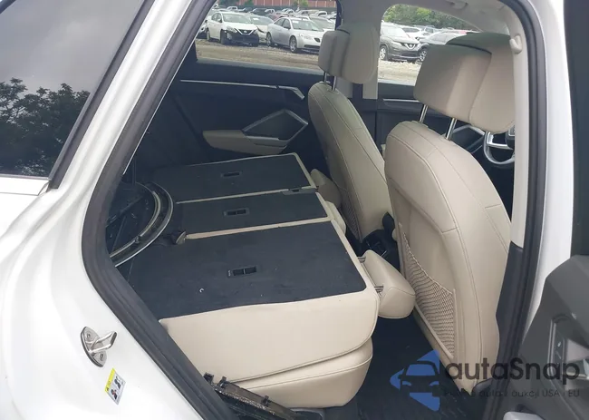 WA1DECF32M1038247: 42894768