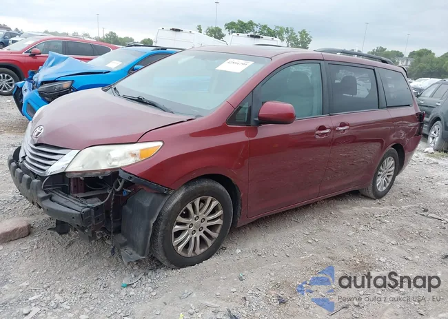 5TDYK3DC9FS589560: 42894799