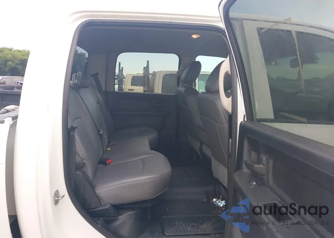 3C6UR5CJ6HG727490: 42894824