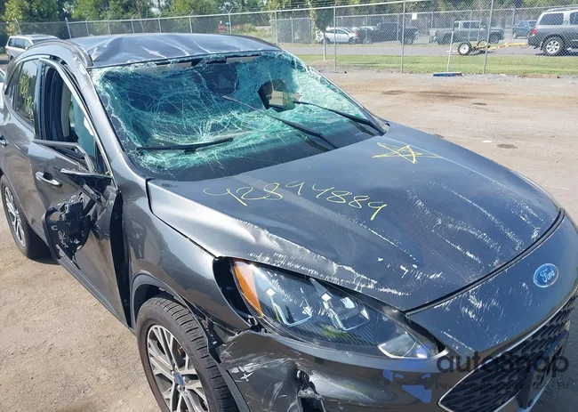 1FMCU9H67LUC32652: 42894889