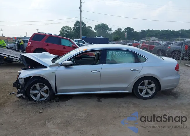 1VWAT7A35FC117073: 42895055