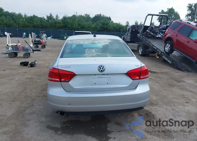 1VWAT7A35FC117073: 42895055