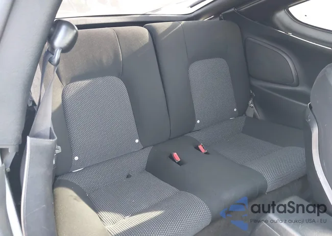 KMHHM65D64U107599: 42895093