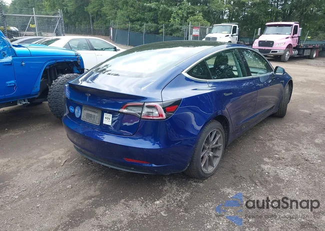 5YJ3E1EA4KF337460: 42895233