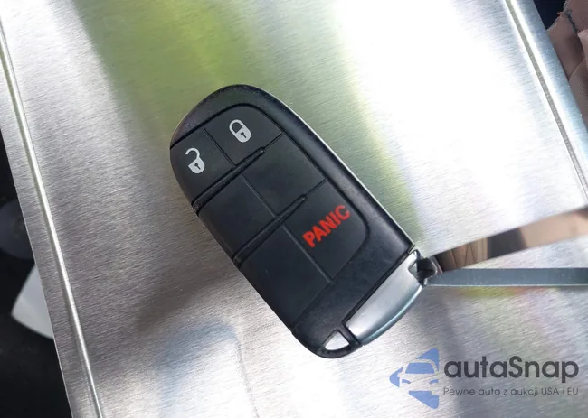 1C4RJEAG2KC621481: 42894403