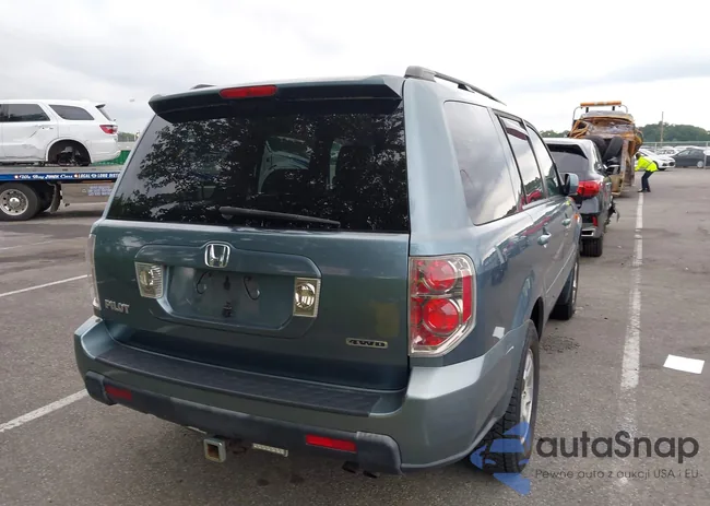 2HKYF18526H555082: 42894650