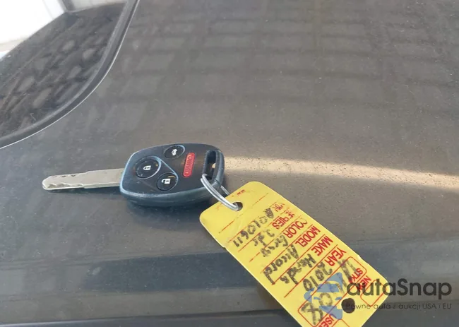 1HGCS2B87AA010611: 42895793