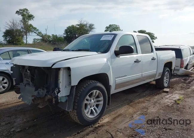 1GCPKSE77CF131101: 42895878