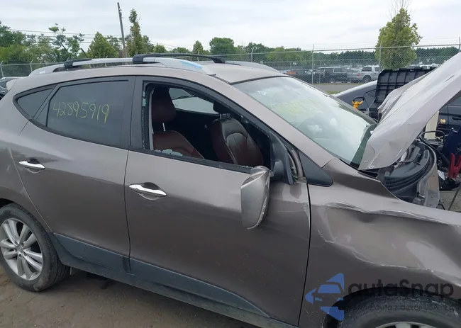 KM8JU3AC0DU595736: 42895919